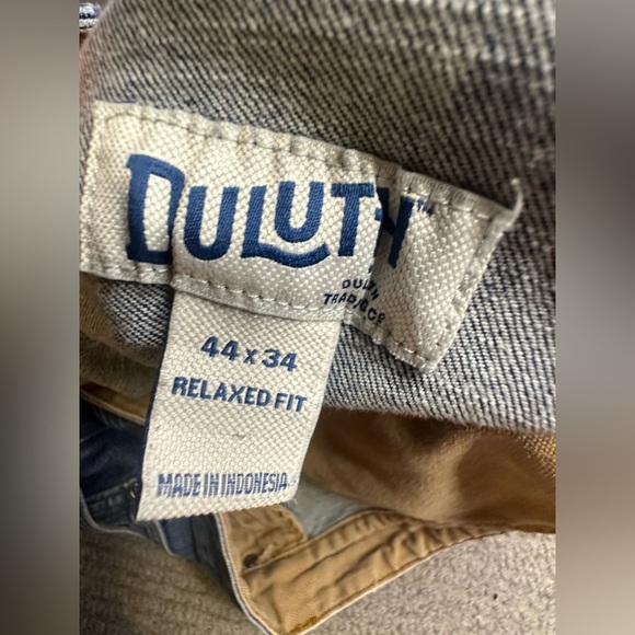 Men’s Duluth trading company jeans 44x 34 bundle of 2 jeans - Picture 4 of 11